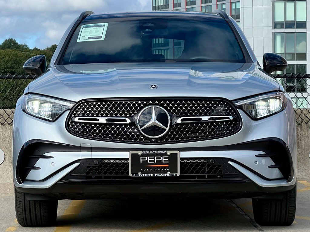 Certified 2026 Mercedes-Benz GLC 300 4MATIC image 3
