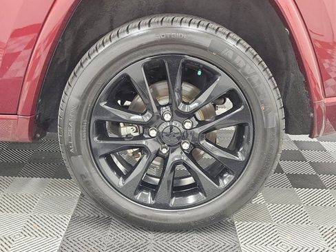 Used 2019 Jeep Grand Cherokee Altitude RWD image 10