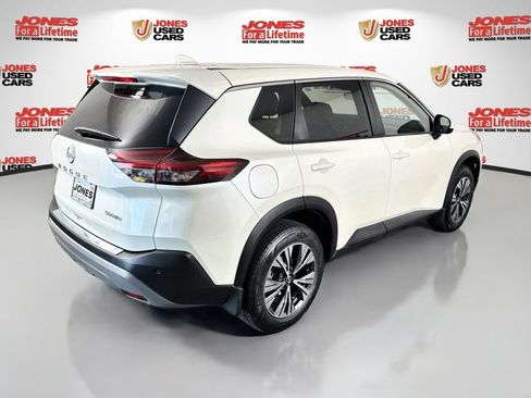 Certified 2023 Nissan Rogue SV AWD/4WD image 16
