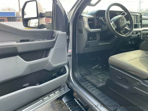 Used 2023 Ford F350 XLT w/ FX4 Off-Road Package image 10