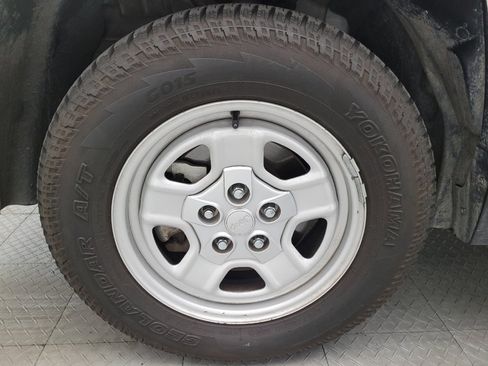 Used 2017 Jeep Patriot Sport w/ Power Value Group FWD image 31