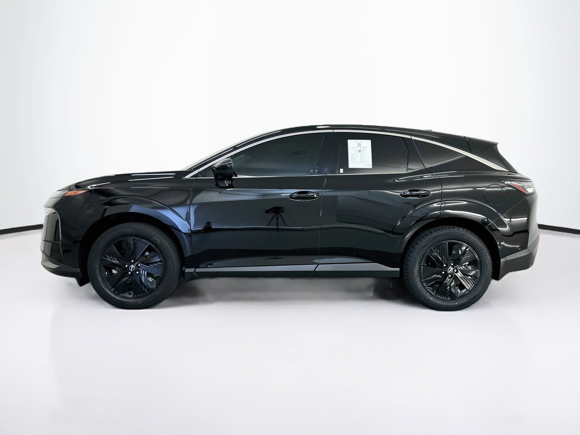 Used 2025 Nissan Murano SV AWD/4WD image 4
