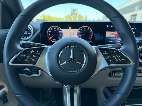 Certified 2026 Mercedes-Benz GLA 250 4MATIC image 28