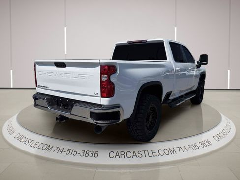 Used 2025 Chevrolet Silverado 2500 LT AWD/4WD image 5