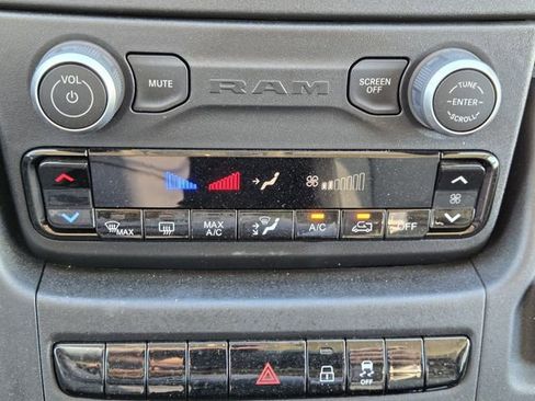 Used 2023 RAM ProMaster 3500 w/ Convenience Group image 19