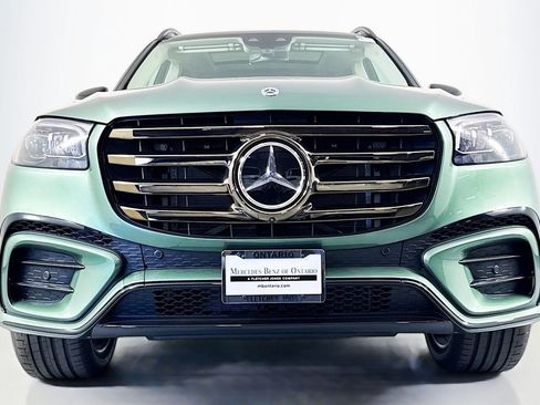 New 2026 Mercedes-Benz GLS 580 4MATIC image 2
