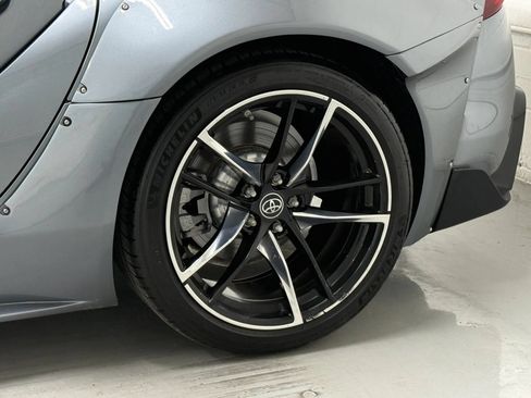 Used 2021 Toyota Supra w/ Safety & Technology Package RWD image 36