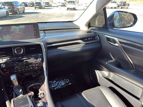 Used 2021 Lexus RX 350L Luxury w/ Accessory Package image 15