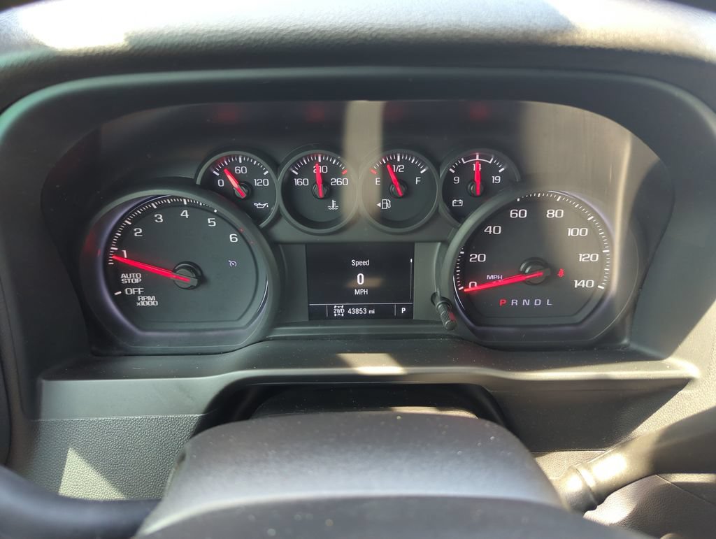 Used 2023 Chevrolet Silverado 1500 Custom Trail Boss w/ LPO, Dark Essentials Package AWD/4WD image 35