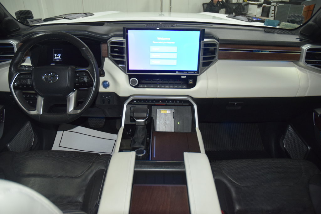 Used 2022 Toyota Tundra Capstone AWD/4WD image 28
