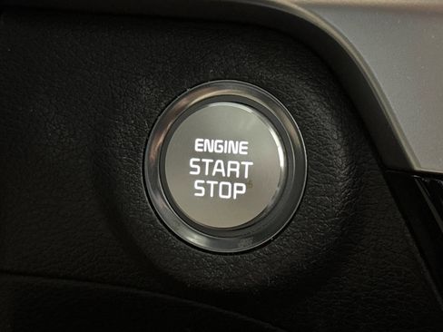 Used 2023 Kia Telluride EX w/ EX Captain's Chair Package FWD image 35
