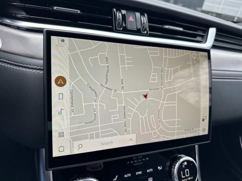 New 2024 Jaguar XF R-Dynamic SE AWD/4WD image 15