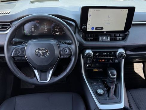 Used 2025 Toyota RAV4 XSE w/ Premium Package image 12