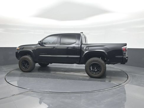 Used 2021 Toyota Tacoma Limited w/ Nightshade Package AWD/4WD image 28