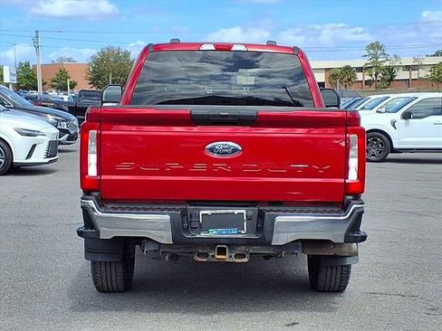Used 2023 Ford F350 XLT AWD/4WD image 6