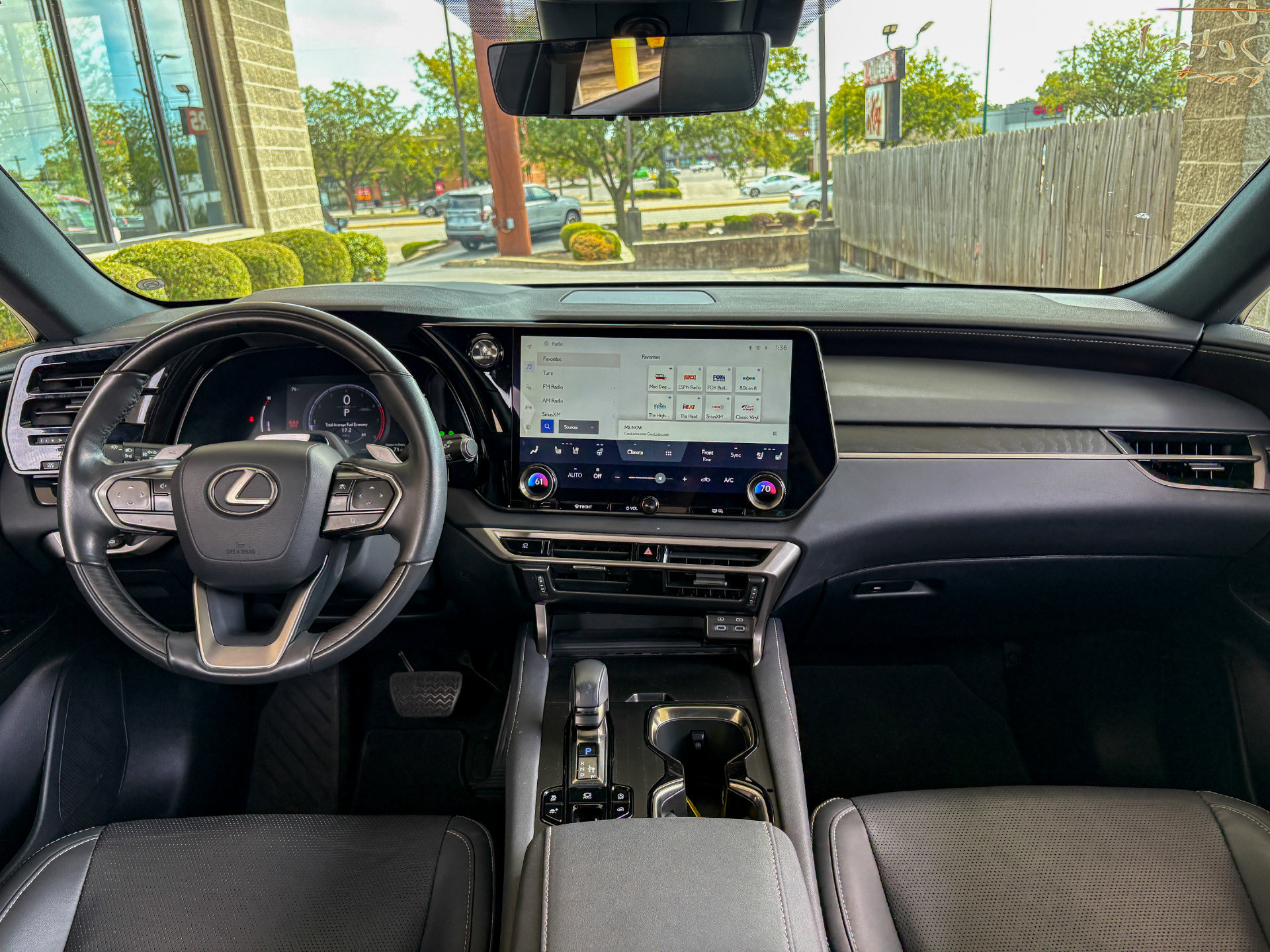 Used 2023 Lexus RX 350 Premium Plus w/ Cold Area Package AWD/4WD image 24
