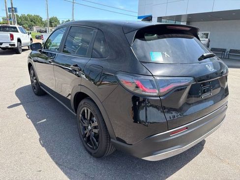 Used 2026 Honda HR-V Sport image 25