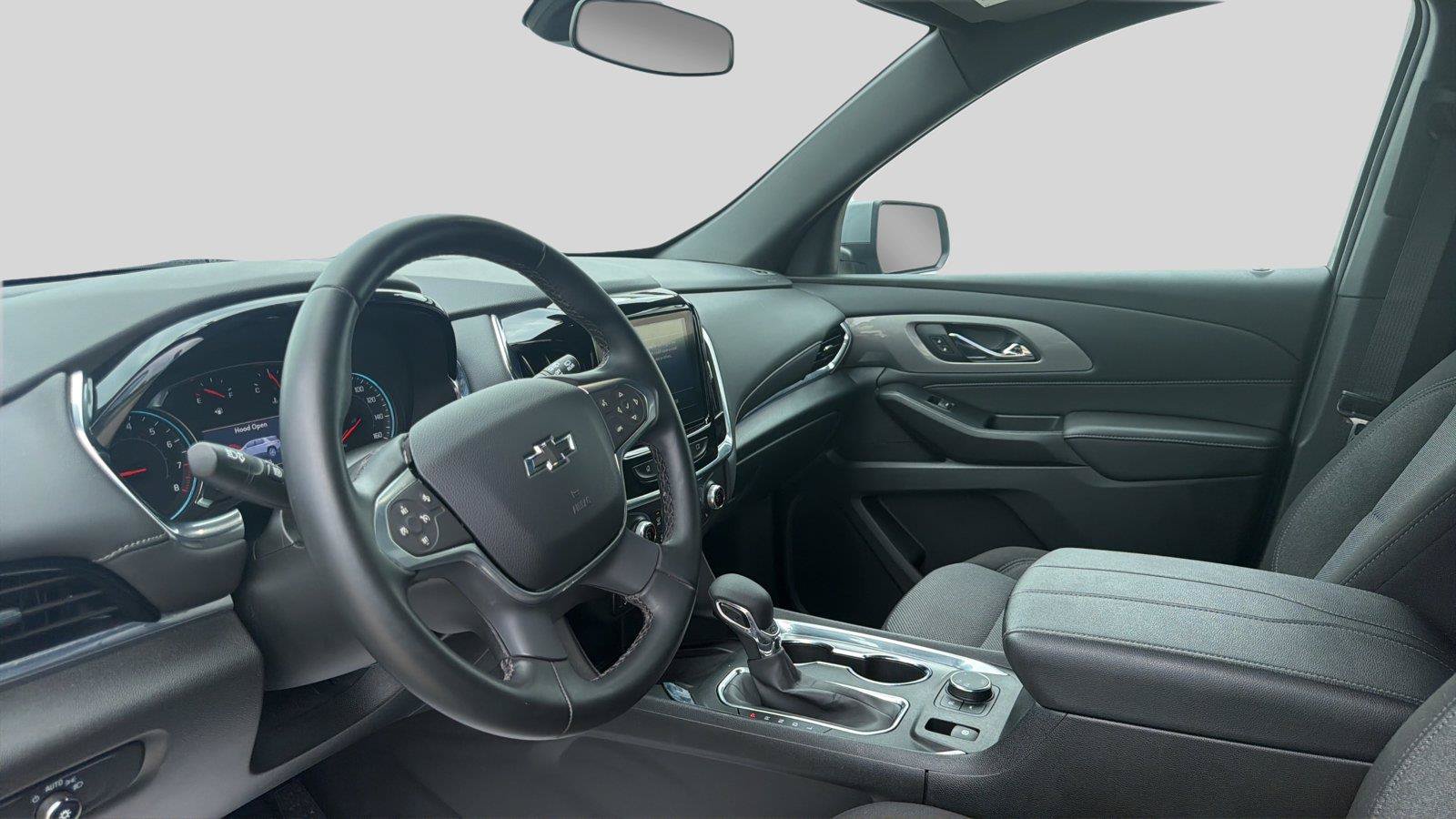 Used 2023 Chevrolet Traverse LT w/ Midnight/Sport Edition AWD/4WD image 15