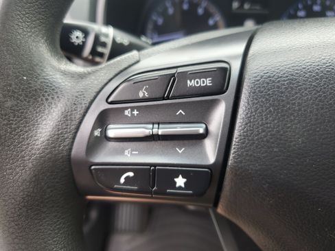 Used 2022 Hyundai Kona SE FWD image 22