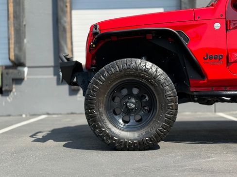 Used 2021 Jeep Wrangler Sport AWD/4WD image 8