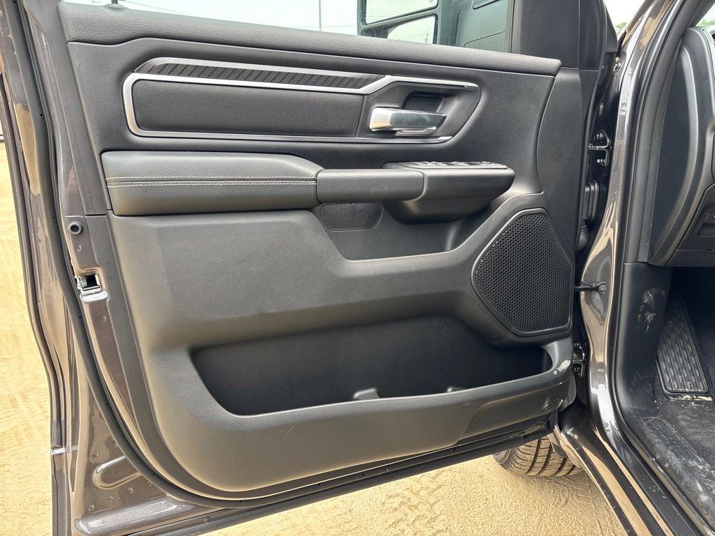 New 2026 RAM 1500 Big Horn AWD/4WD image 18