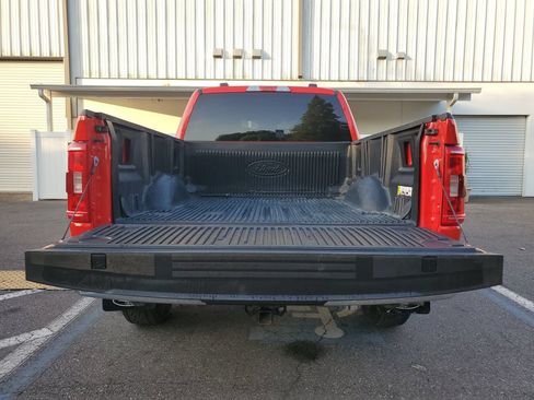Used 2022 Ford F150 XLT w/ Trailer Tow Package AWD/4WD image 9
