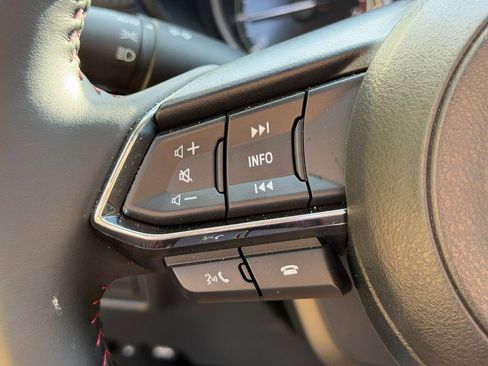 Used 2025 MAZDA CX-5 Carbon Edition image 19