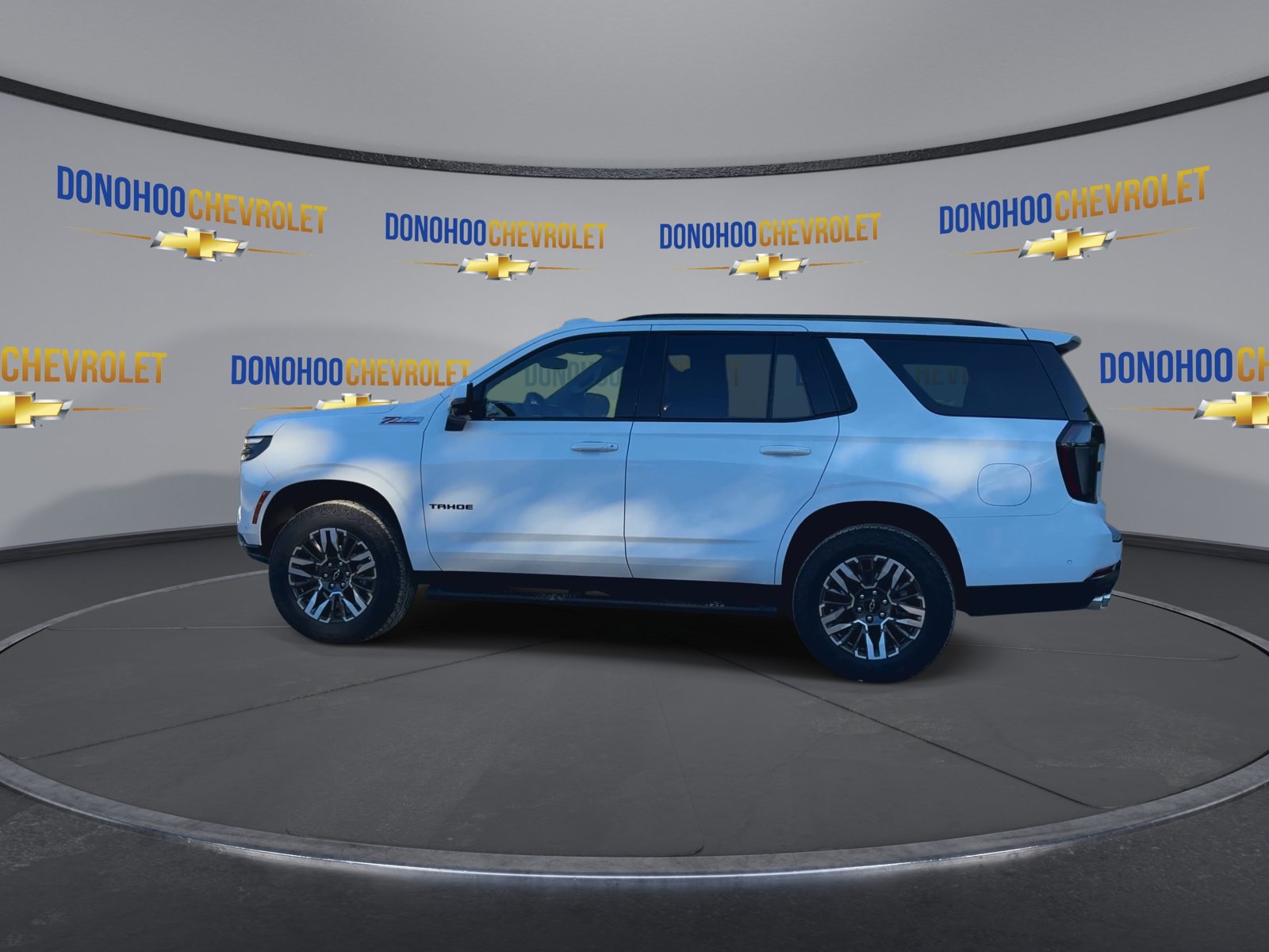 New 2027 Chevrolet Tahoe Z71 w/ Comfort Package AWD/4WD image 8