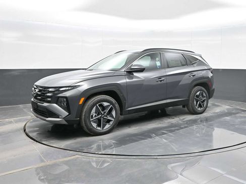 New 2026 Hyundai Tucson SEL w/ Tow & Go Package image 4