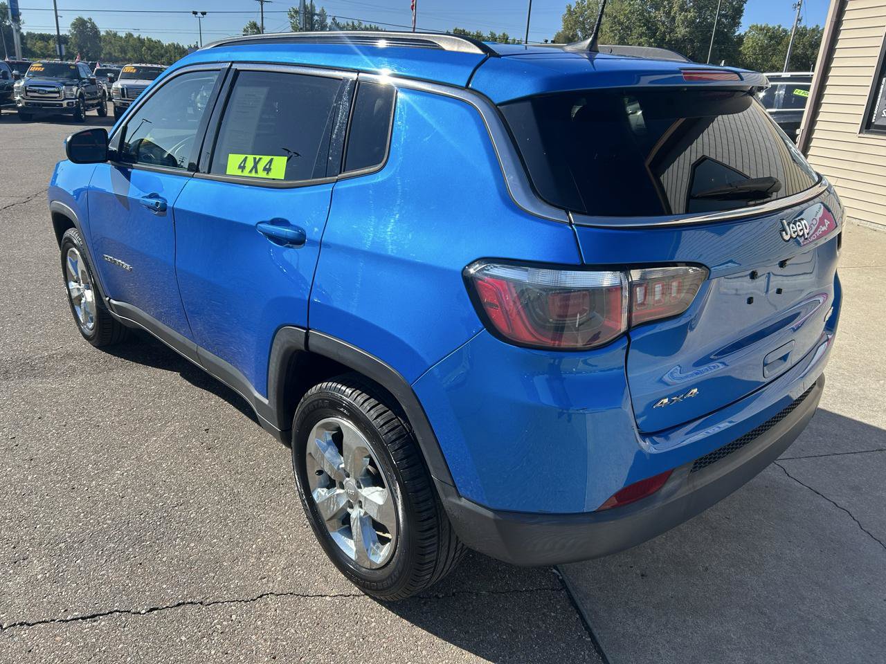 Used 2019 Jeep Compass Latitude w/ Popular Equipment Group AWD/4WD image 7