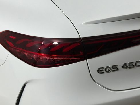 Used 2023 Mercedes-Benz EQS 450+ 4MATIC Sedan image 26