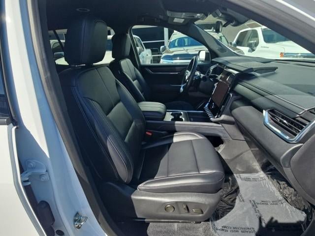 Used 2026 GMC Acadia Elevation w/ Elevation Premium Package FWD image 27