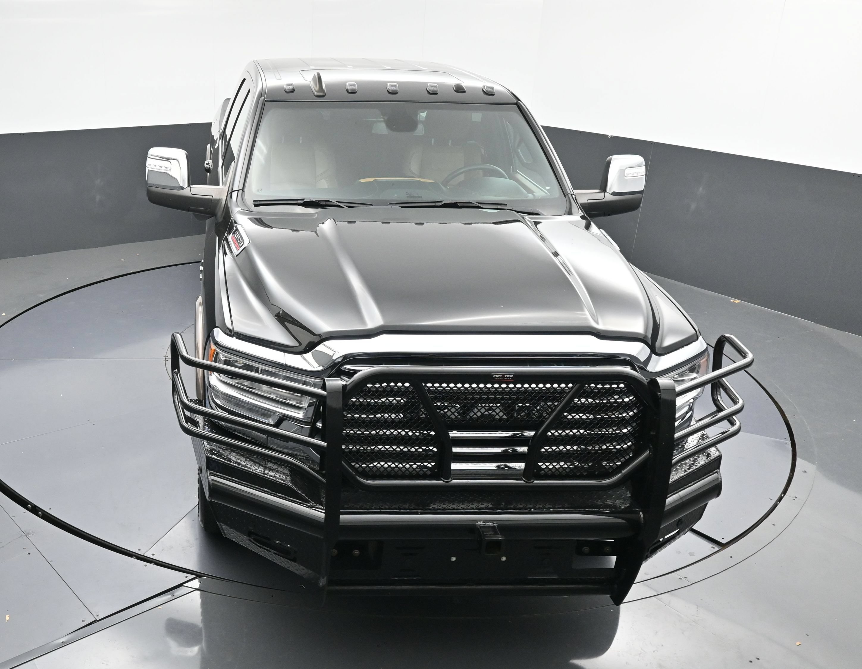 Used 2024 RAM 2500 Limited w/ Towing Technology Group AWD/4WD image 34