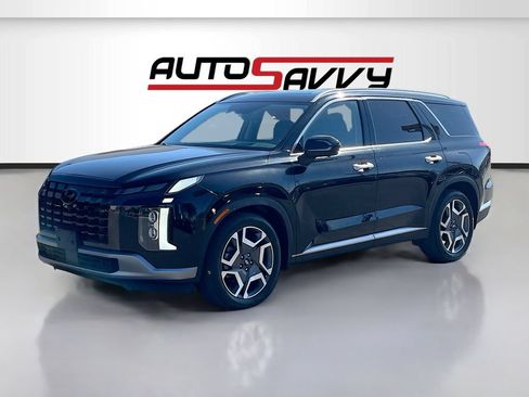 Used 2023 Hyundai Palisade Limited AWD/4WD image 3
