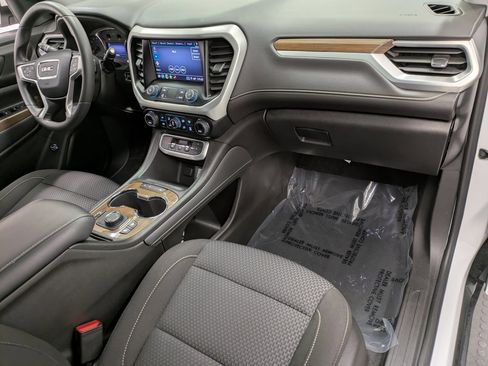 Used 2023 GMC Acadia SLE w/ Driver Convenience Package image 29