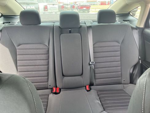 Used 2020 Ford Fusion SE FWD image 46