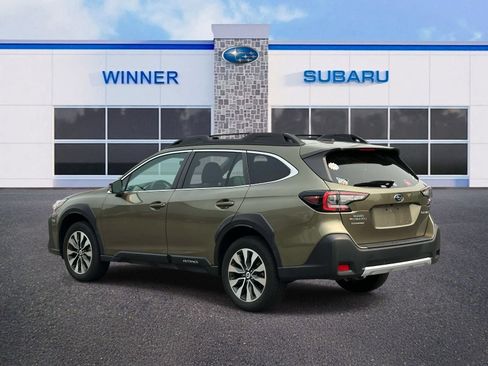 Used 2024 Subaru Outback Limited AWD/4WD image 3