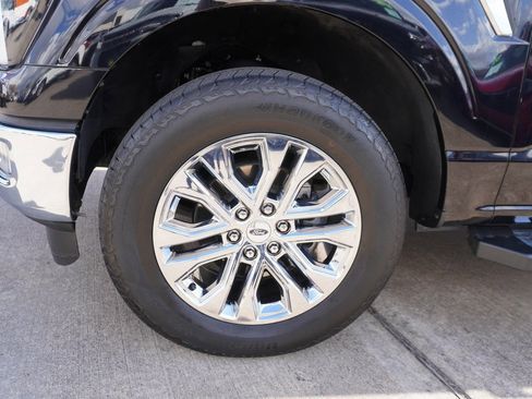 Certified 2024 Ford F150 Lariat image 31