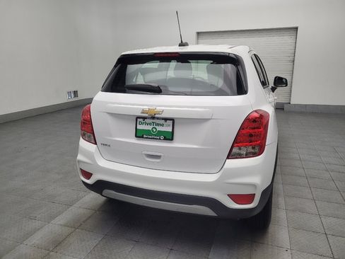 Used 2019 Chevrolet Trax LS image 7