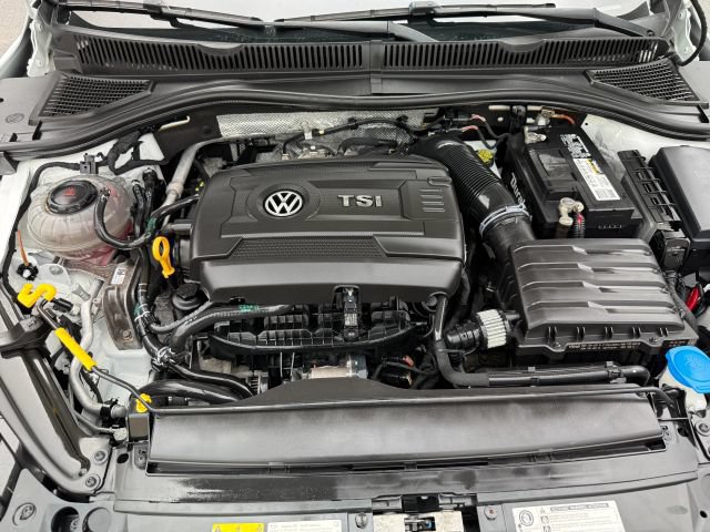 Used 2019 Volkswagen Jetta GLI Autobahn FWD image 47