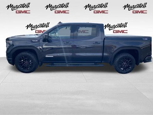 Used 2023 GMC Sierra 1500 Elevation w/ Elevation Premium Package AWD/4WD image 4