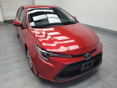 Used 2020 Toyota Corolla LE w/ Carpet Mat Package (TMS) FWD image 14