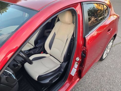 Used 2014 MAZDA MAZDA3 s Grand Touring image 13