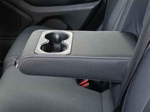 Used 2023 Jeep Grand Cherokee Laredo w/ Luxury Tech Group I image 10