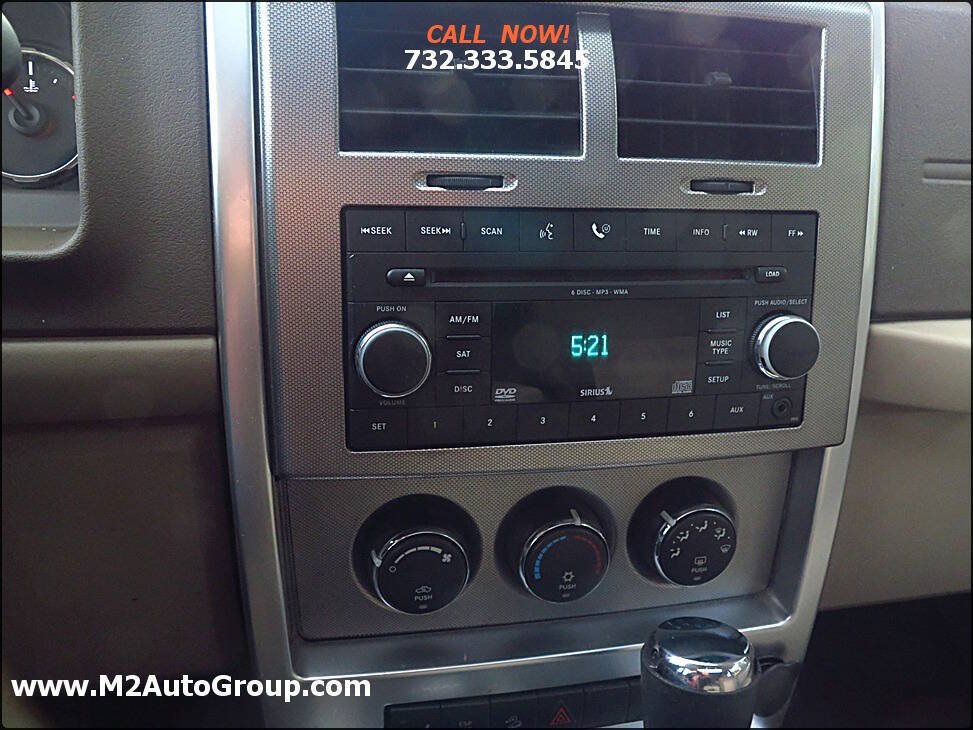 Used 2008 Jeep Liberty Limited w/ Premium Group AWD/4WD image 10