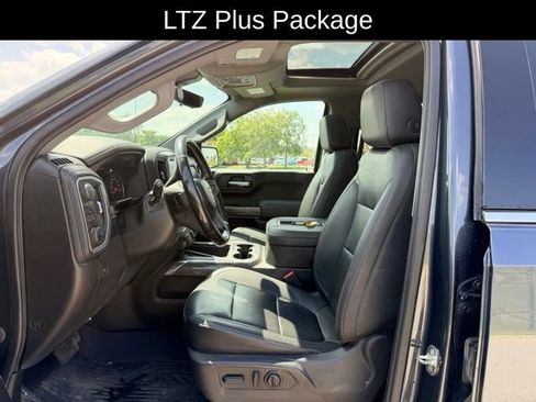 Certified 2022 Chevrolet Silverado 1500 LTZ w/ LTZ Premium Package AWD/4WD image 8