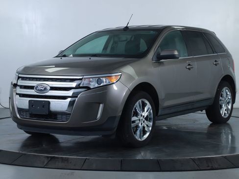 Used 2014 Ford Edge Limited w/ Driver Entry Package image 7