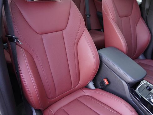 Certified 2023 BMW X3 xDrive30i w/ M Sport Package image 13