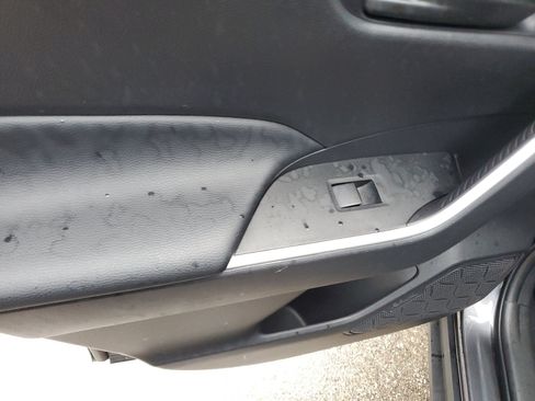 Certified 2025 Toyota RAV4 LE AWD/4WD image 16