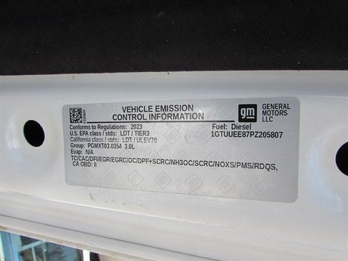 Used 2023 GMC Sierra 1500 AT4 w/ Technology Package AWD/4WD image 58